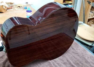Guitar body - lacquer buffed to a high gloss